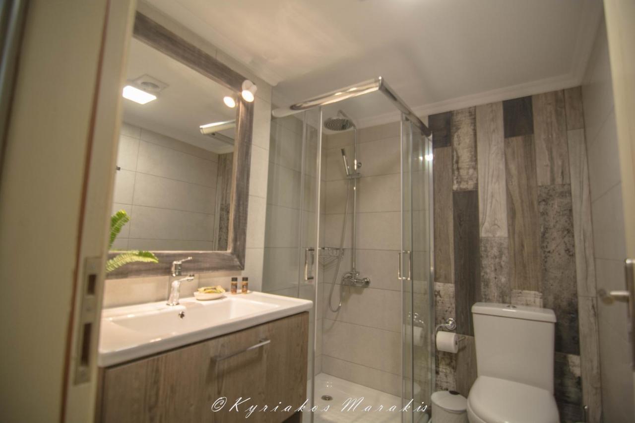 La Casa Del Vitsi Apartment Палиохора Екстериор снимка