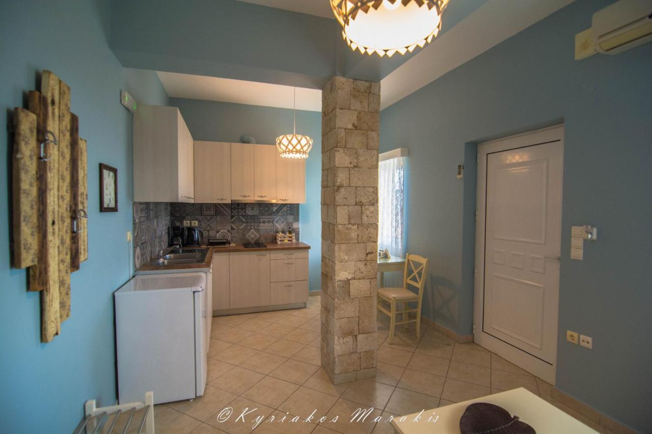 La Casa Del Vitsi Apartment Палиохора Екстериор снимка